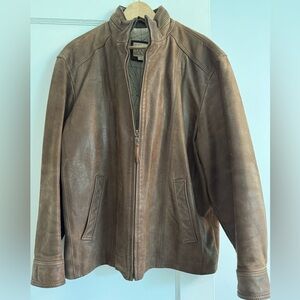 Joseph A Bank Men’s Leather Bomber jacket